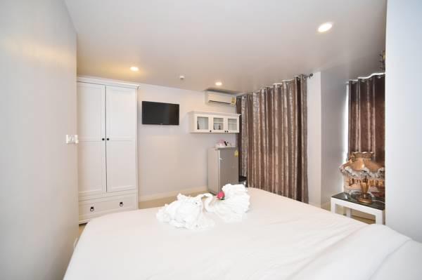 Parvena Hotel Sathorn Banguecoque Exterior foto