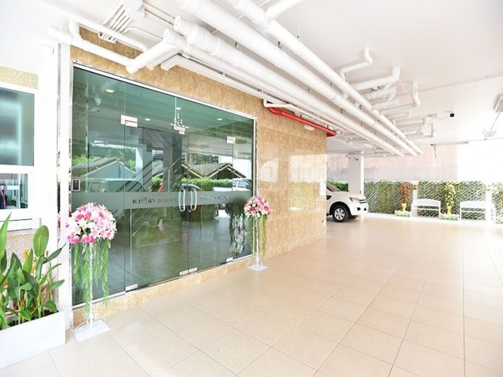 Parvena Hotel Sathorn Banguecoque Exterior foto