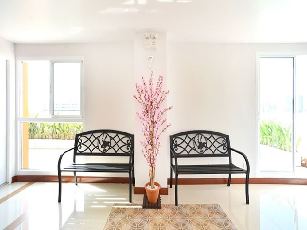 Parvena Hotel Sathorn Banguecoque Exterior foto