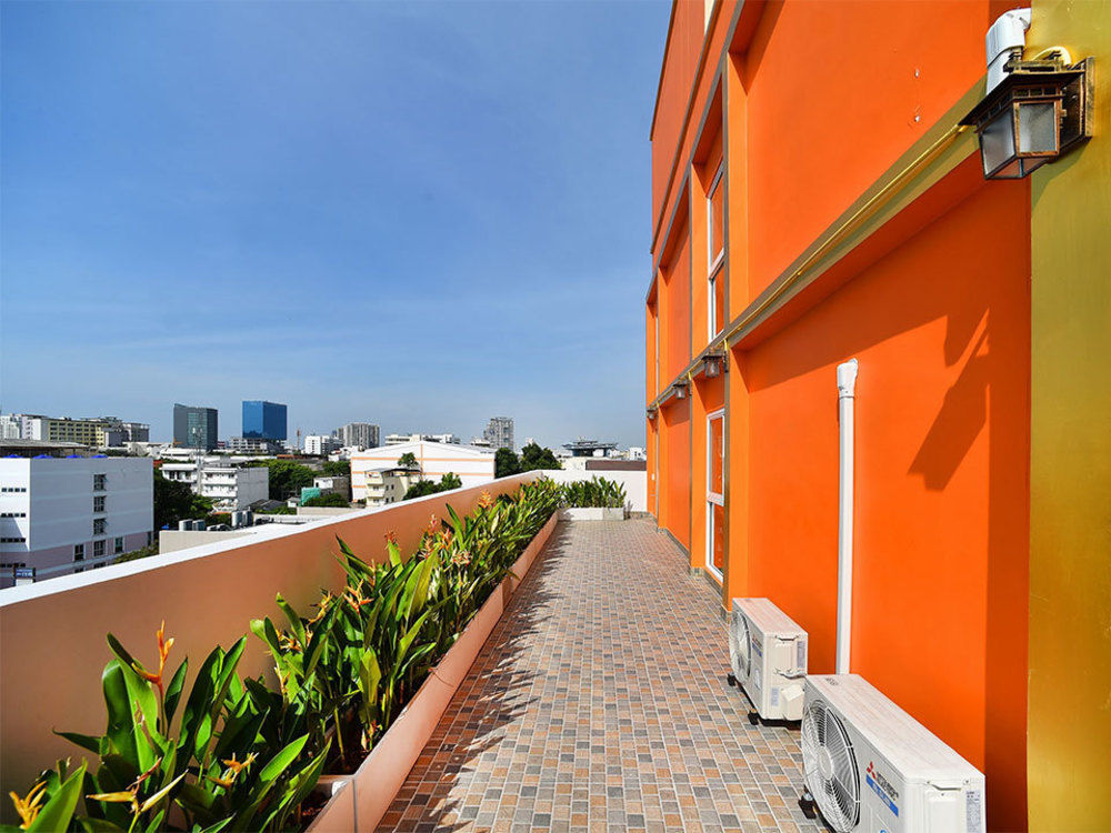 Parvena Hotel Sathorn Banguecoque Exterior foto